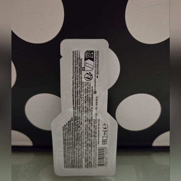 10/$25✨️L'Oreal Metal Detox✨️ - Picture 2 of 2